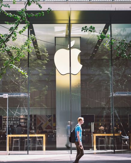 Apple Inc Store, taken by Zhang Kaiyv, Unsplash
